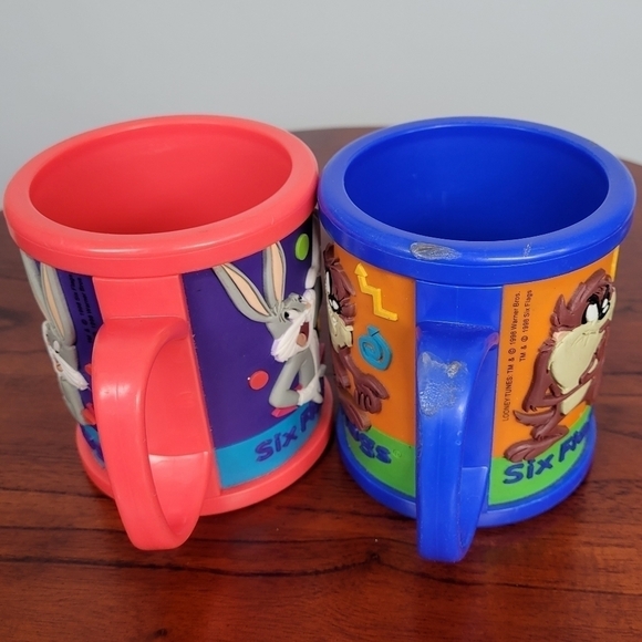 Vintage 1998 Six Flags Bugs Bunny and TAZ Tasmanian Devil Plastic Mugs‎ Retro - Picture 6 of 17